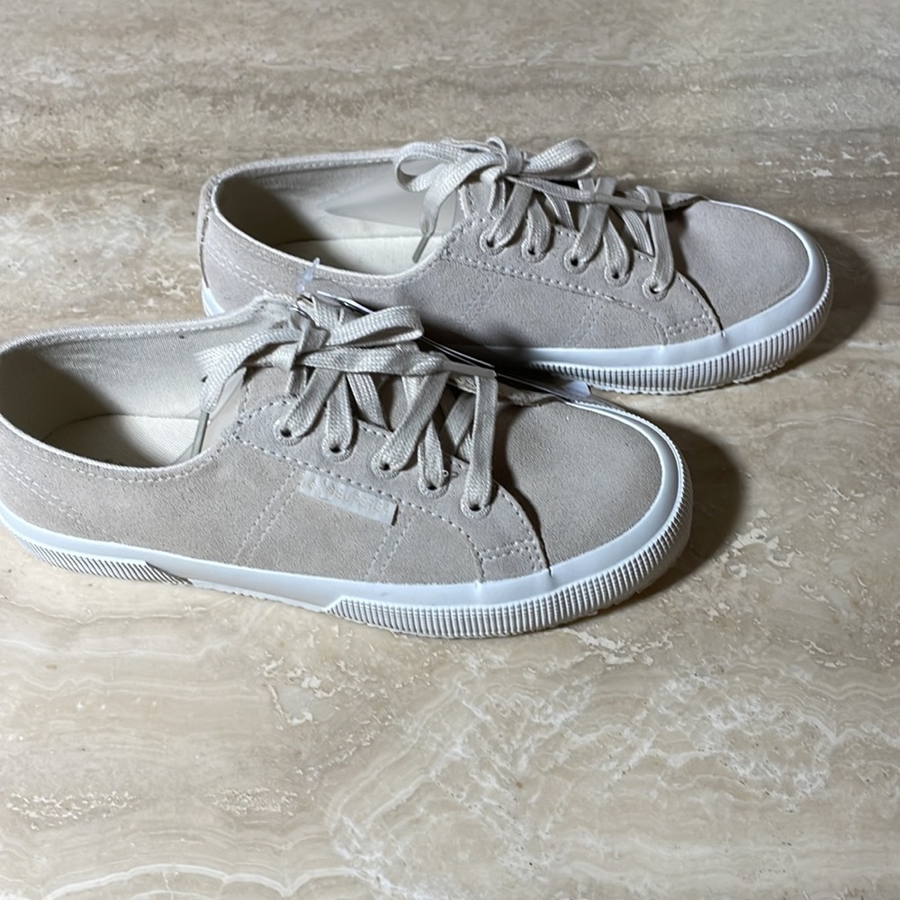 Superga Sz 6 Cafe Noir Suede Sneakers - Picture 2 of 5